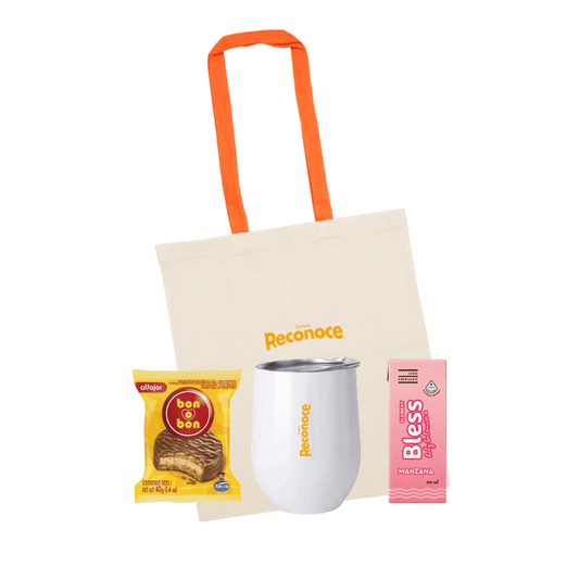 Set jugo y alfajor